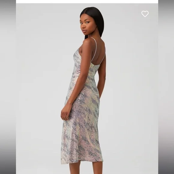 ASTR - HOLLYWOOD DRESS SIZE MEDIUM - Picture 3 of 5